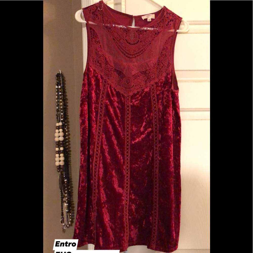 Entro red velvet dress size Medium